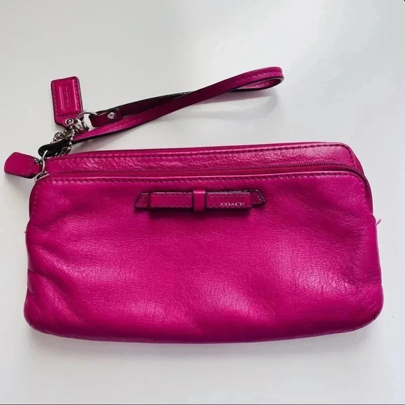Coach Wristlet Leather Wristlet/Wallet/Clutch - Picture 1 of 8